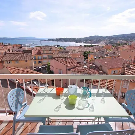 Superbe 2 Avec Vue Exceptionnelle Au Coeur De - Les Pins Dores Sainte-Maxime