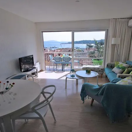 Superbe 2 Avec Vue Exceptionnelle Au Coeur De - Les Pins Dores Sainte-Maxime