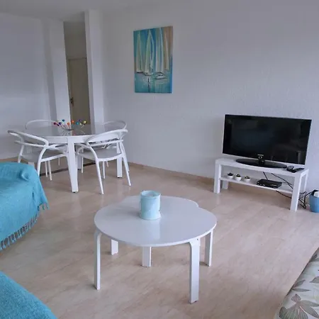 Apartment Pins Dores *